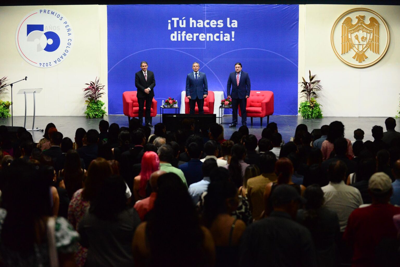 Peña Colorada cumple 50 años de reconocer la excelencia académica ...